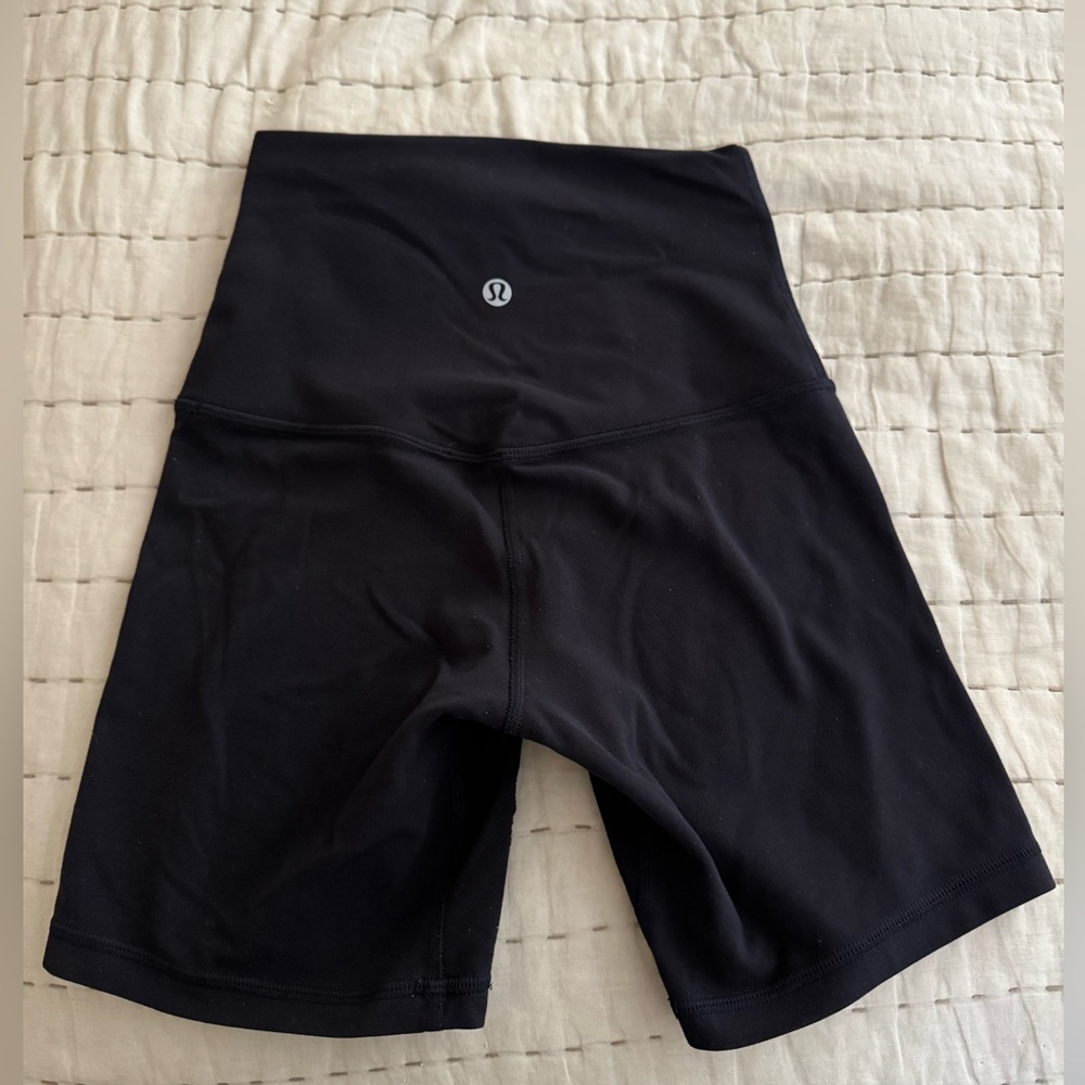 Lululemon Align Super-High Rise Short 6"